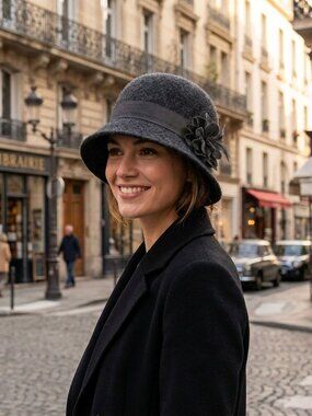 San Diego Hat Company 100% Wool Cloche Black Hat OS